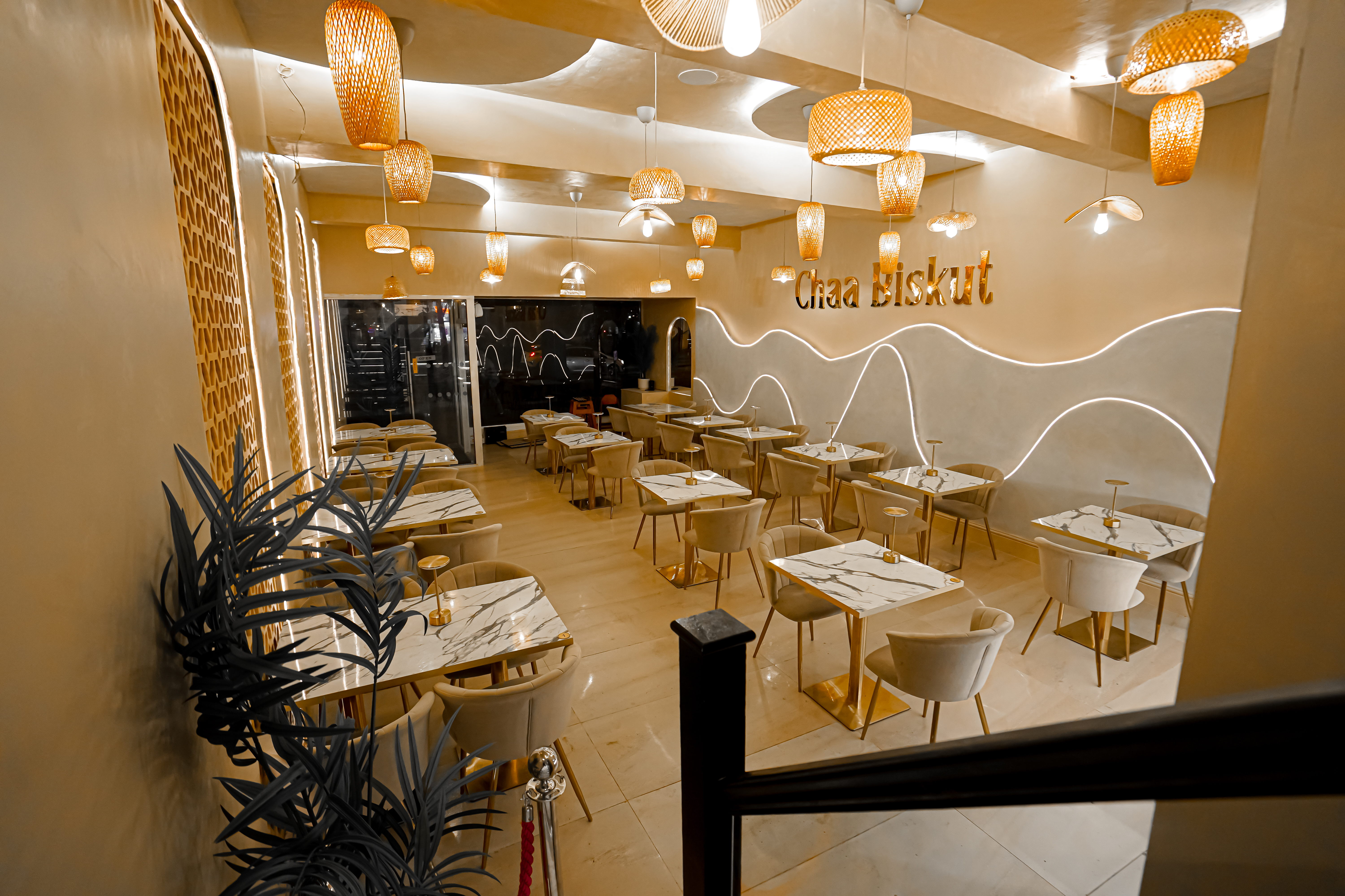 Chaa Biskut Interior